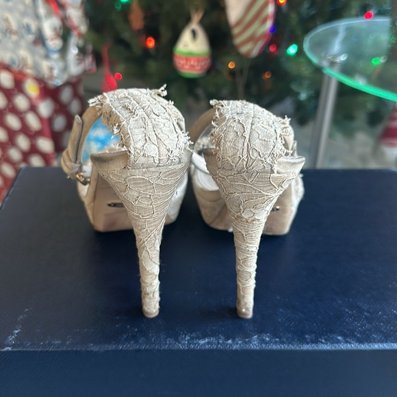 Burberry heels 36 - Picture 3 of 5